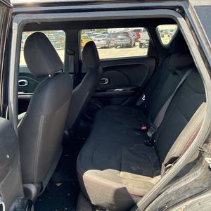 2015 KIA SOUL + — миниатюра 33