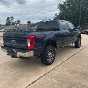 FORD F-250 SUPER DUTY LARIAT - 8