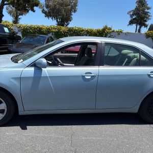 2008 Toyota CAMRY LE photo 3