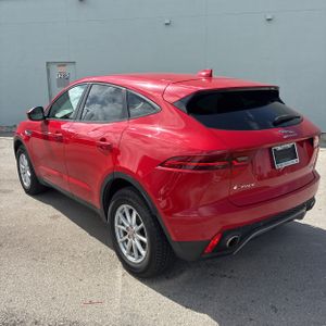 Jaguar E-Pace P250 - 5