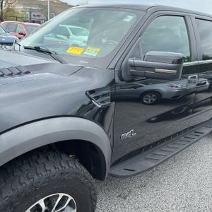 FORD F-150 SVT RAPTOR - 2