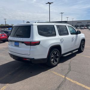 JEEP WAGONEER SERIES III - 8
