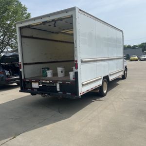 Ford E-Series Cutaway - 8