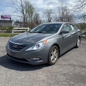 HYUNDAI SONATA GLS - 1