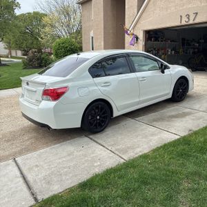 SUBARU IMPREZA 2.0I - 8