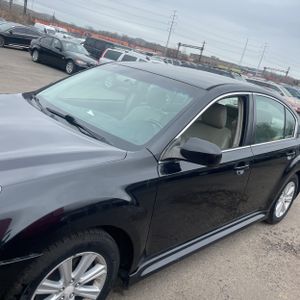 SUBARU LEGACY PREMIUM - 2