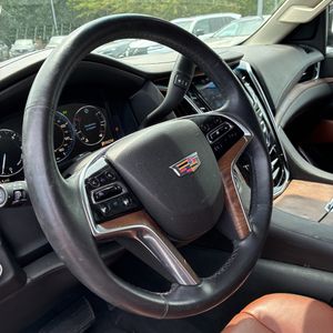2015 Cadillac ESCALADE LUXURY — фото 70