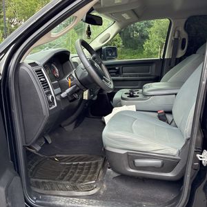 2019 RAM 1500 CLASSIC TRADESMAN 缩略图 32