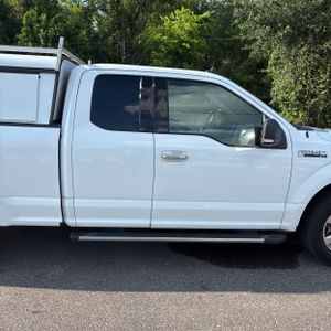 FORD F-150 XLT - 10