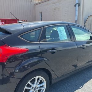 FORD FOCUS SE - 9
