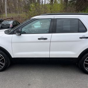 FORD EXPLORER SPORT - 4