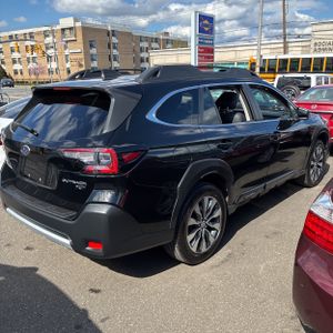 SUBARU OUTBACK LIMITED XT - 8