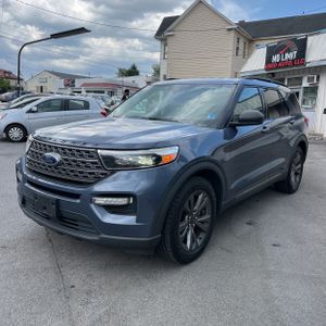 FORD EXPLORER XLT - 1