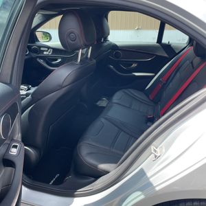 صورة 33 لـ 2016 Mercedes-BENZ C-CLASS AMG