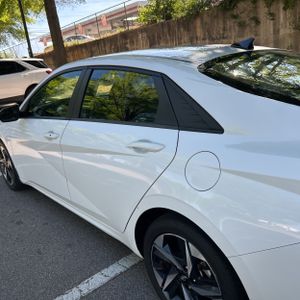 HYUNDAI ELANTRA SEL - 5