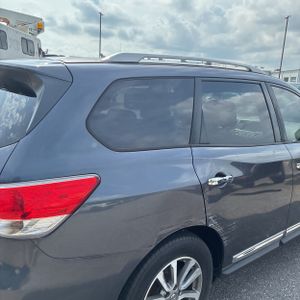 2014 Nissan PATHFINDER S 照片 9
