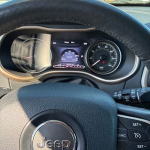 2014 JEEP CHEROKEE LIMITED thumbnail 40
