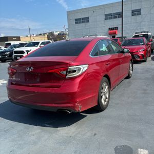 2017 Hyundai SONATA SE 照片 8