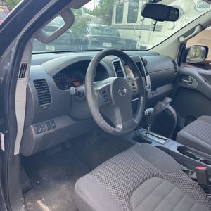 2012 Nissan FRONTIER SV — миниатюра 35