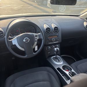 2011 Nissan ROGUE S — миниатюра 35