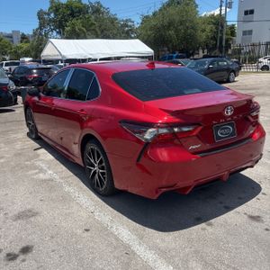 2022 Toyota CAMRY SE photo 5