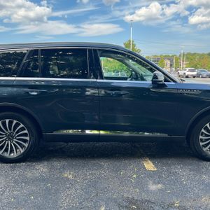 صورة 11 لـ 2022 Lincoln AVIATOR RESERVE