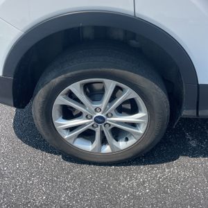 2019 FORD ESCAPE SE — миниатюра 17