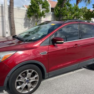 FORD ESCAPE SEL - 2