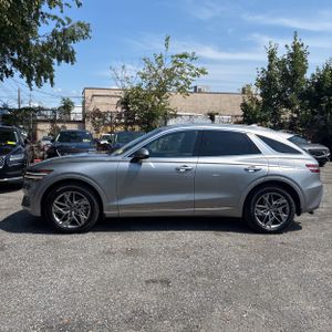 صورة 3 لـ 2023 Genesis GV70 2.5T STANDARD