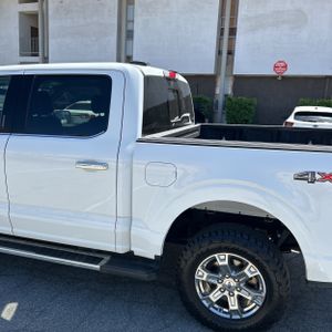 FORD F-150 LARIAT - 6