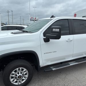 CHEVROLET SILVERADO 2500HD LT - 2