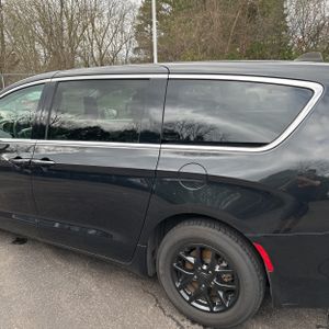 CHRYSLER VOYAGER LX - 6