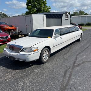 صورة 1 لـ 2007 Lincoln TOWN CAR EXECUTIVE