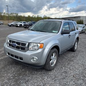 FORD ESCAPE XLT - 1