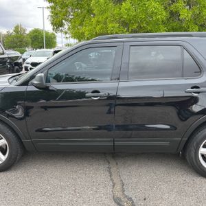 FORD EXPLORER BASE - 4