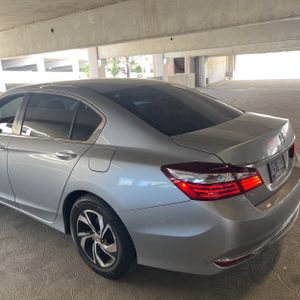 HONDA ACCORD LX - 6