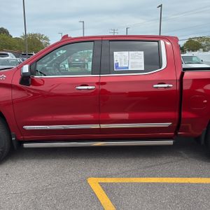 CHEVROLET SILVERADO 1500 HIGH COUNTRY - 4