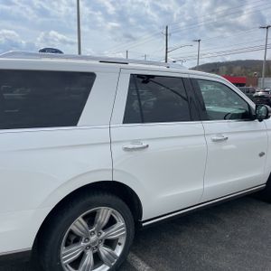FORD EXPEDITION KING RANCH - 9