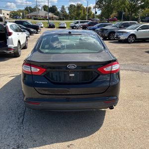 صورة 7 لـ 2016 FORD FUSION S