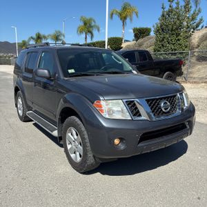 2012 Nissan PATHFINDER SV 照片 12