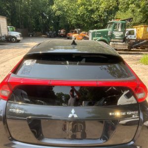 2019 Mitsubishi ECLIPSE CROSS ES thumbnail 16