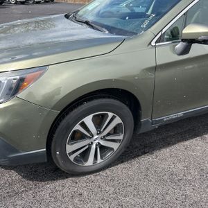 SUBARU OUTBACK 2.5I LIMITED - 2