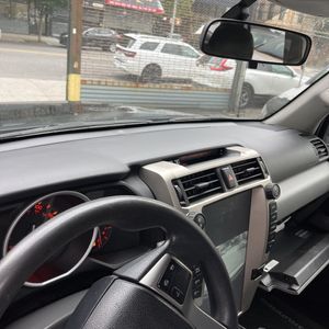 2010 Toyota 4RUNNER SR5 — миниатюра 35