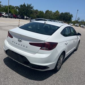 2019 Hyundai ELANTRA SE — фото 8