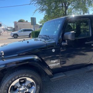 2011 JEEP WRANGLER UNLIMITED SAHARA — фото 2