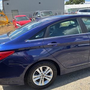 HYUNDAI SONATA GLS - 9