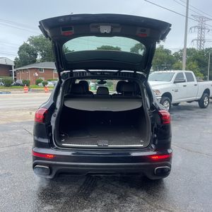 2016 Porsche CAYENNE BASE thumbnail 43