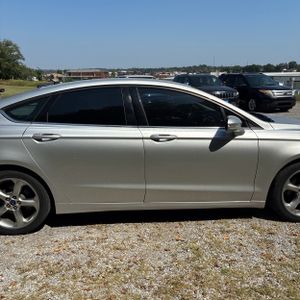 2015 FORD FUSION SE 照片 11