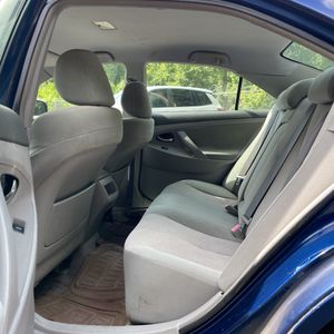 2010 Toyota CAMRY LE thumbnail 34