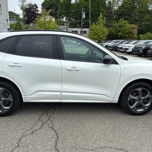 FORD ESCAPE ST-LINE - 9